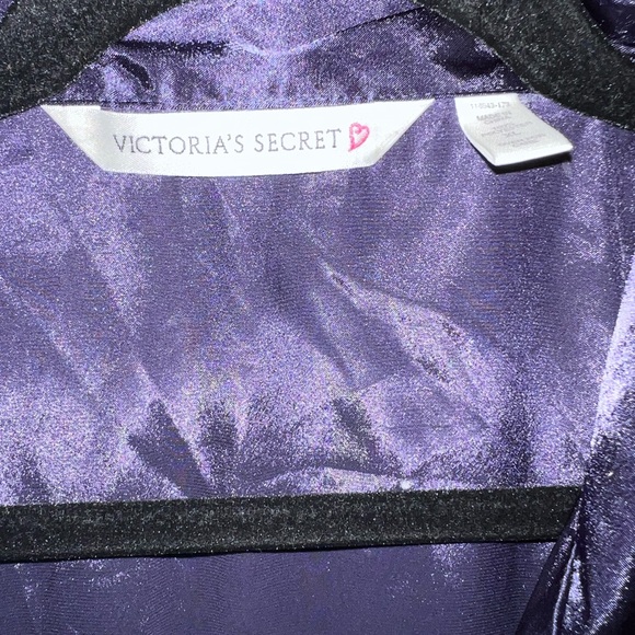 Vintage VS Sleep Set - Picture 6 of 13